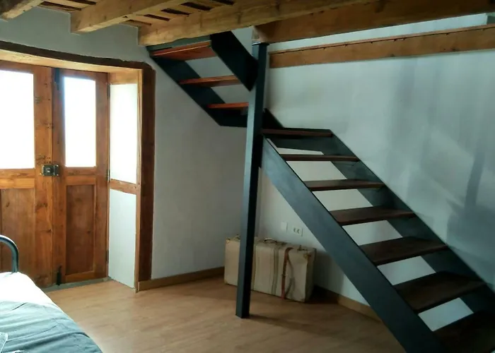 Casa Fita En El Cubo De La Galga