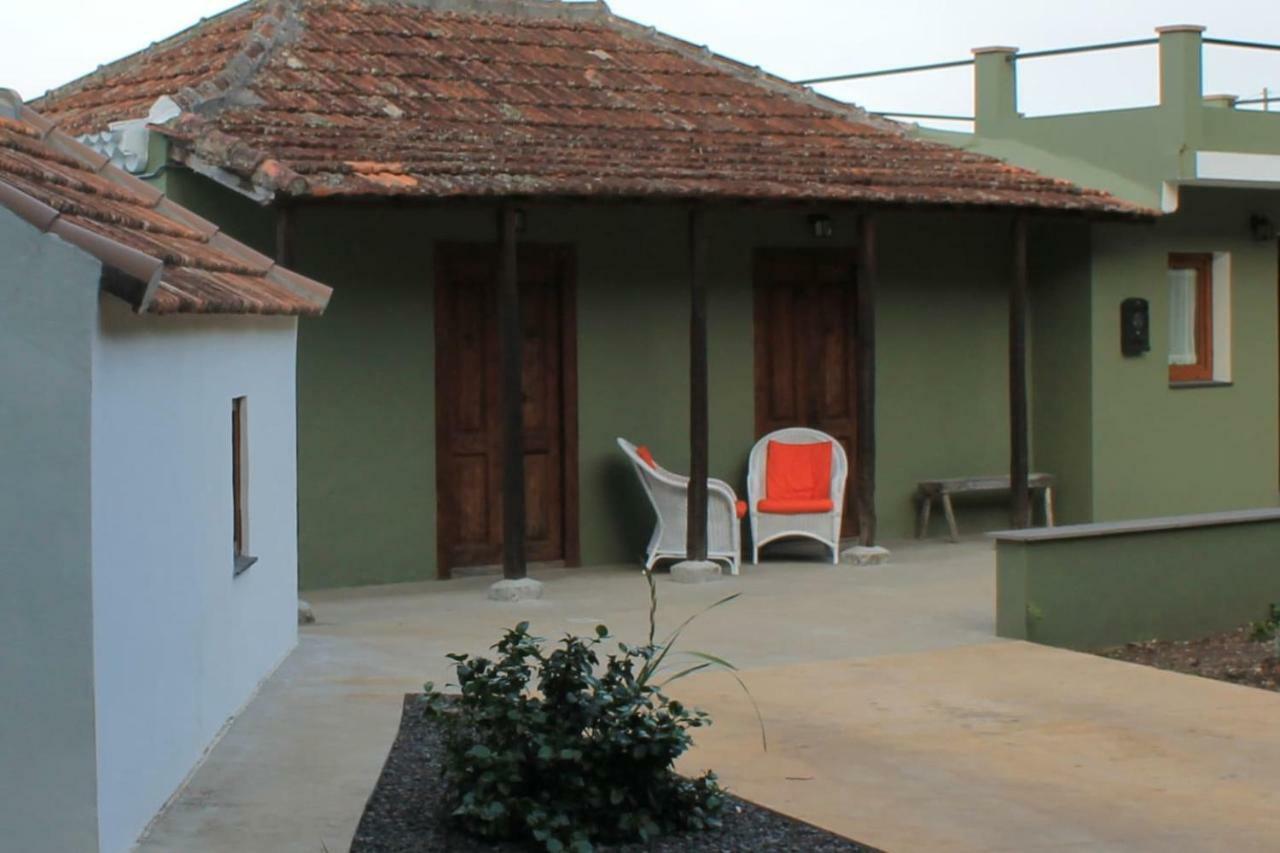 Casa Fita En El Cubo De La Galga * Puntallana